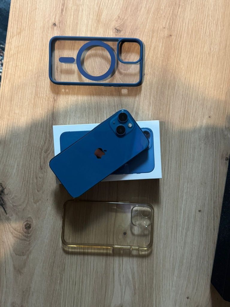 Iphone 13 mini 128 gb piekny ! Bateria.85