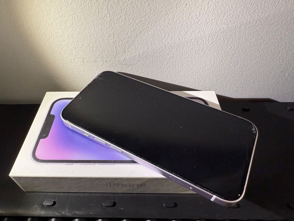 Iphone 14 como novo