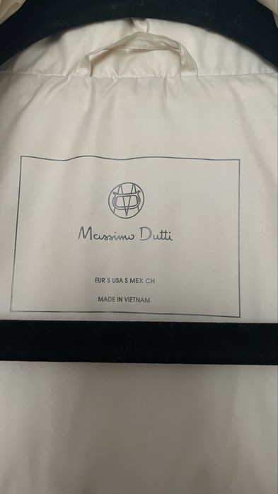 Massimo dutti куртка пух