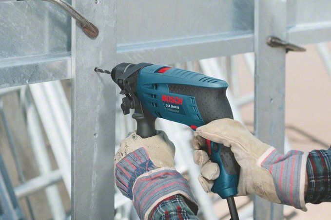 Дрель Bosch GSB  1600RE