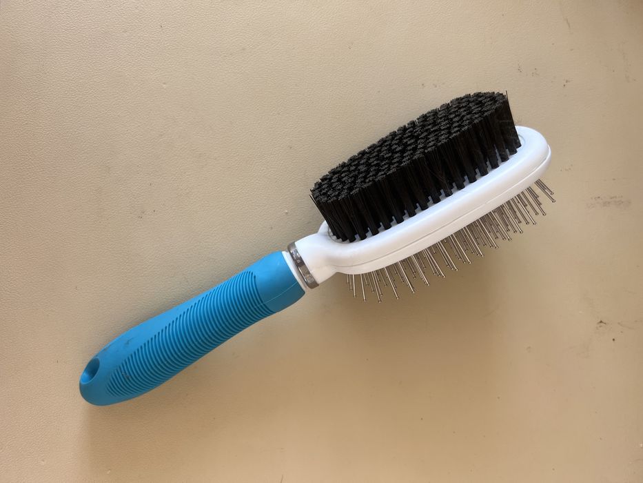 Escova cão 2 em 1