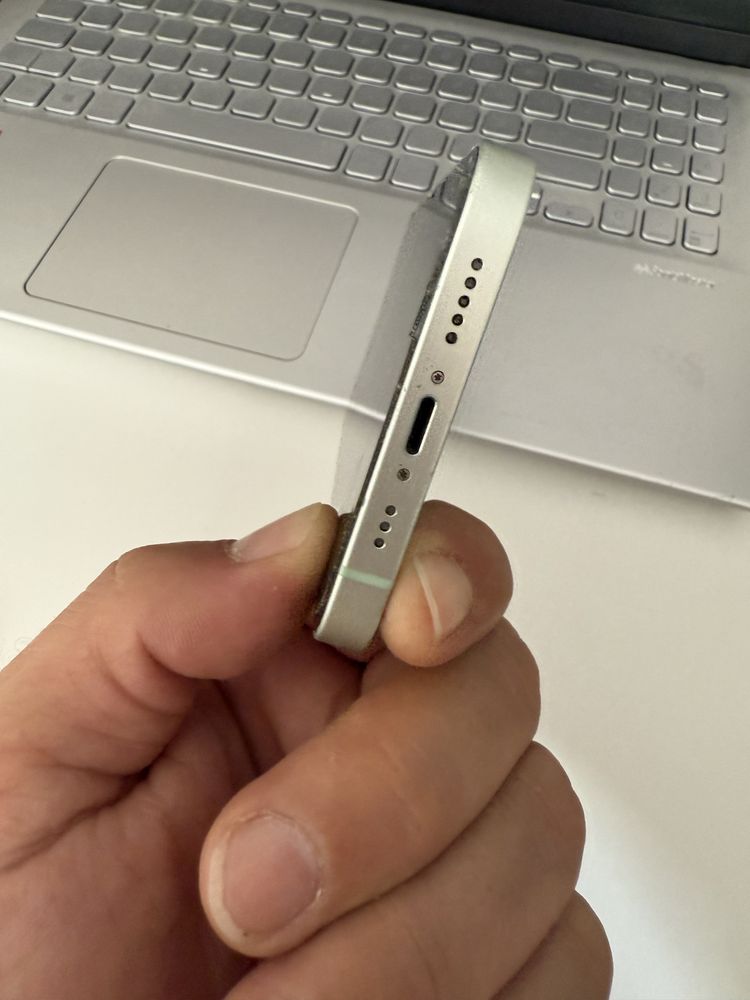 Iphone 12 bom estado