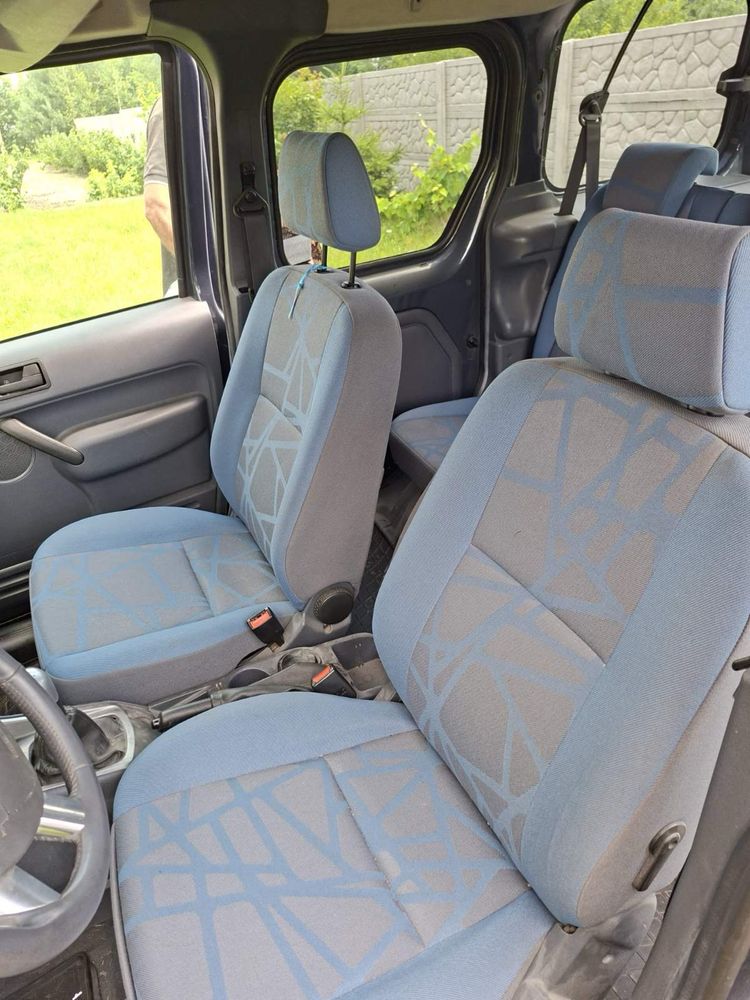Ford Tourneo Connect 2012