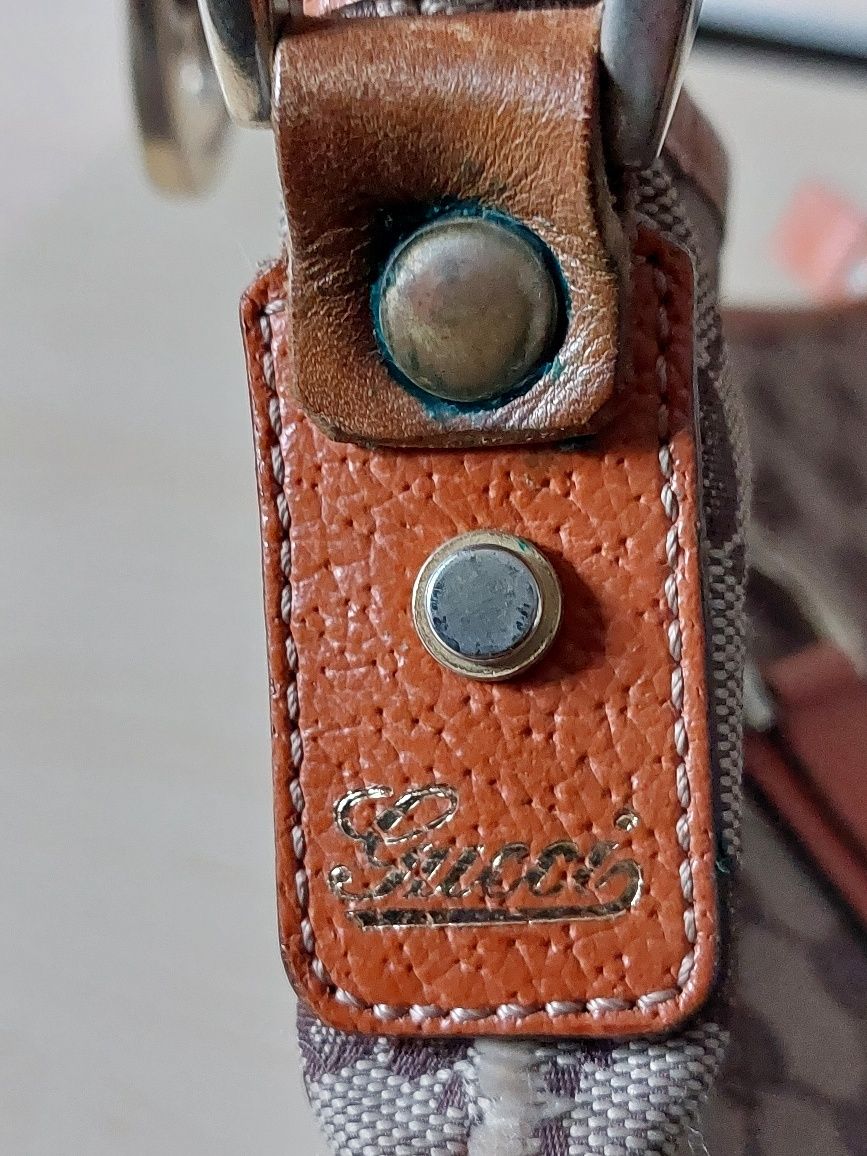 Gucci  torebka  listonoszka  vintage