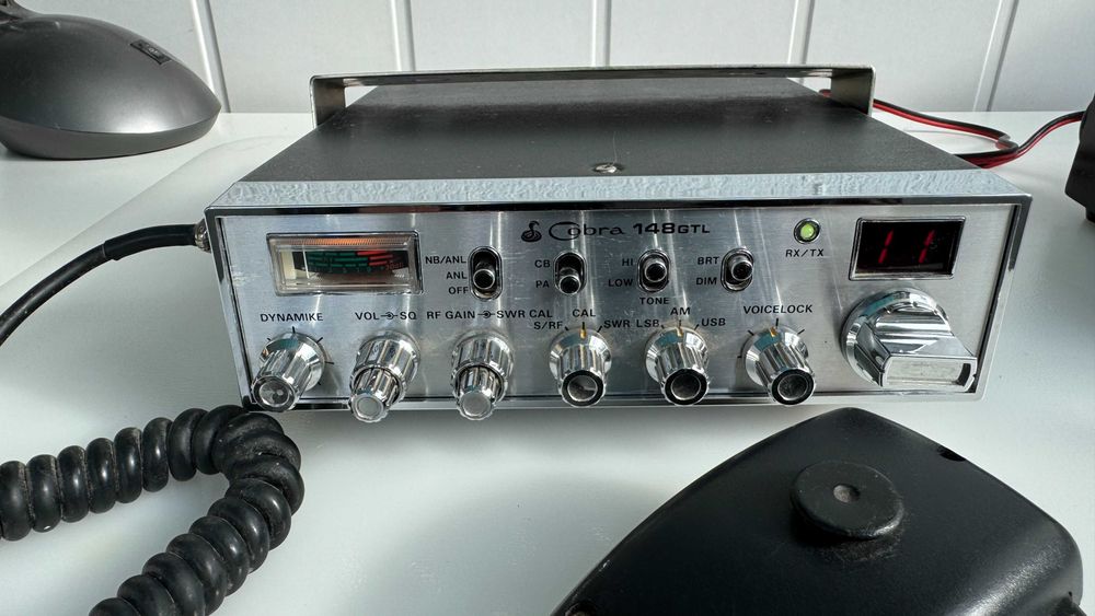 Rádio CB Cobra 148 GTL + Medidor de Estacionárias + Fonte estabilizada