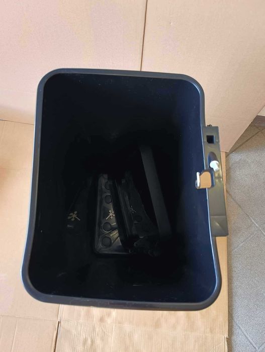 Kosz na śmieci Rotho PASO 40 l