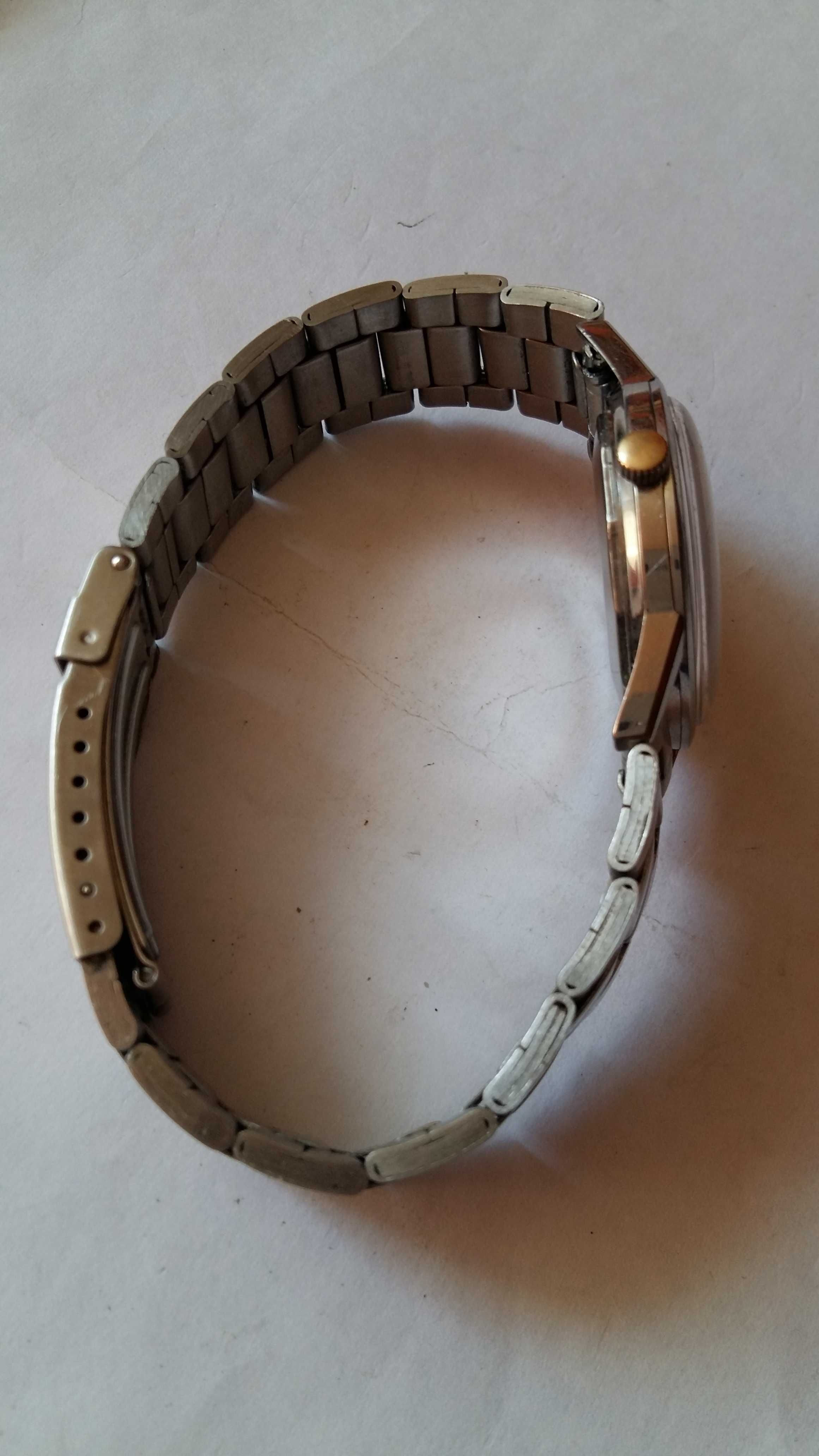 Zegarek AERO-MATIC Watch Swiss 25 jewels stal nie srebro.