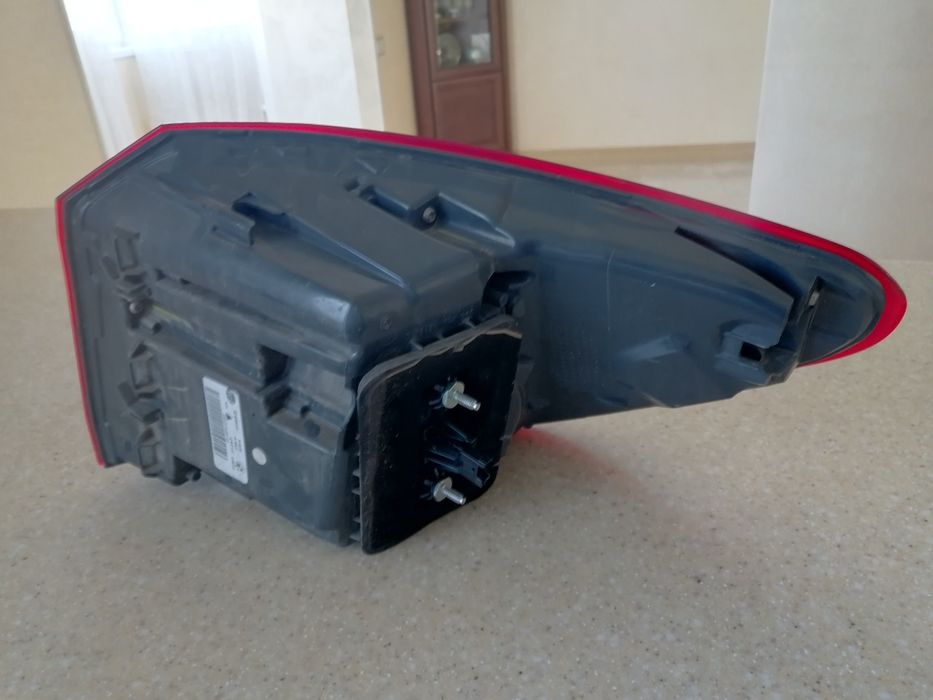 Фонарь задний стоп левый BMW X6 f16 рестайл