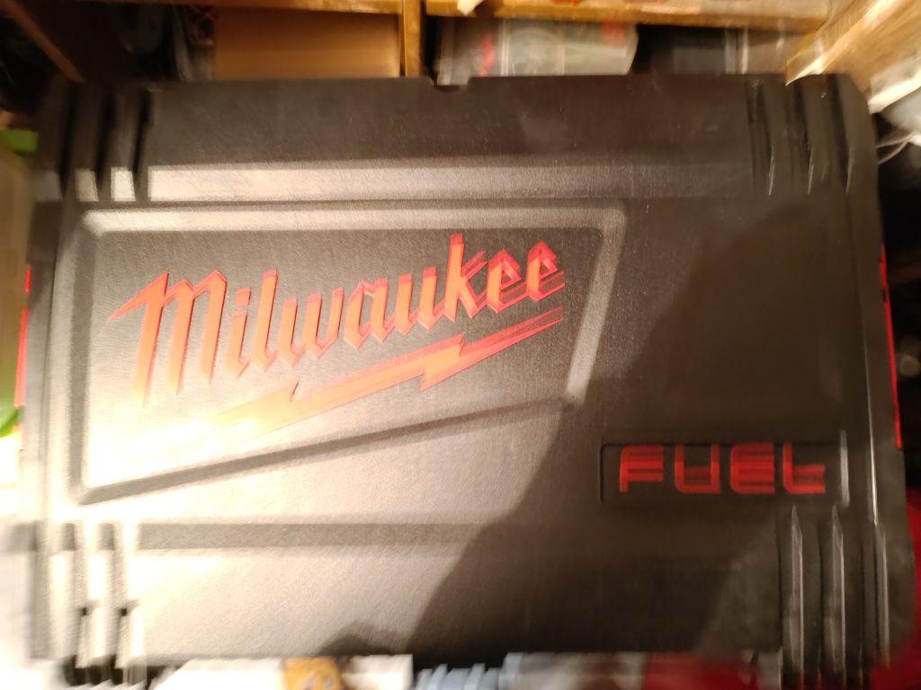 Nowa walizka systemowa Milwaukee.