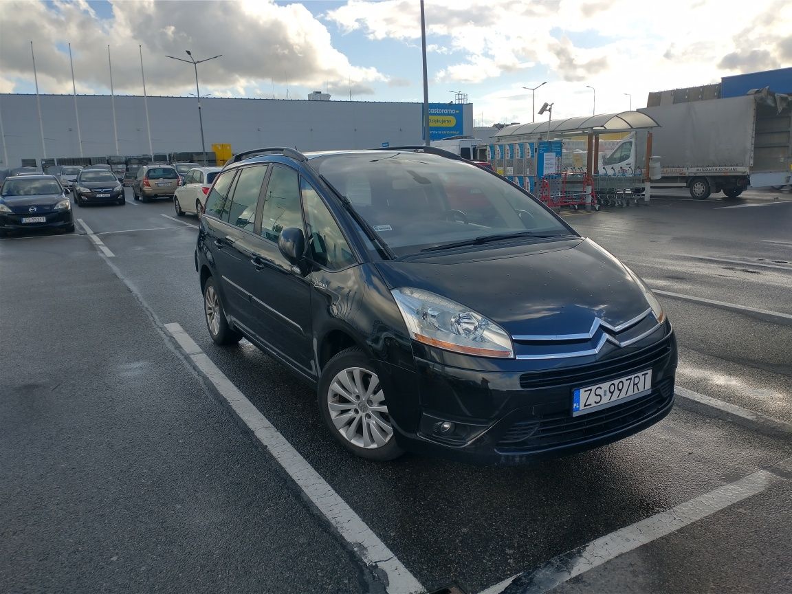 Citroen C4 grand Picasso mocno doinwestowany