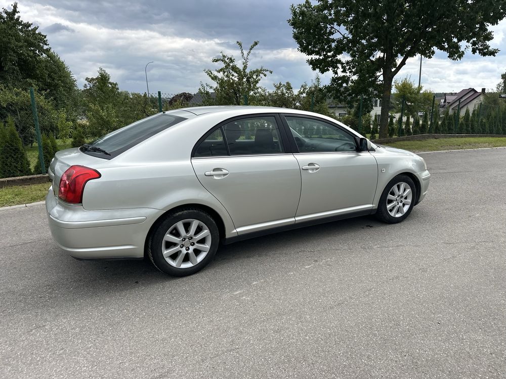 Toyota Avensis 1.8 Vvti