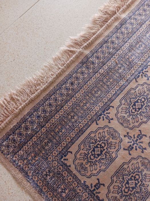 Carpete/ tapete de seda beje 2,30 m