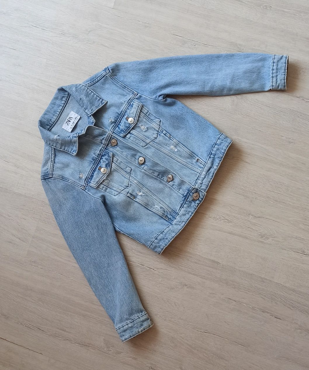 Джинсова куртка zara 9р 134см