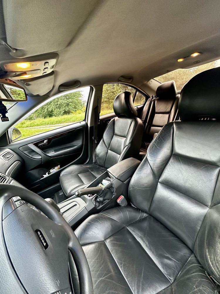 Volvo s60 w bardzo ladnym stanie