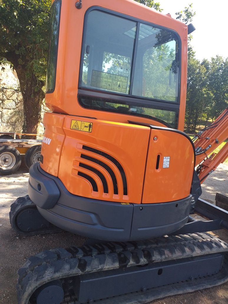Giratória doosan