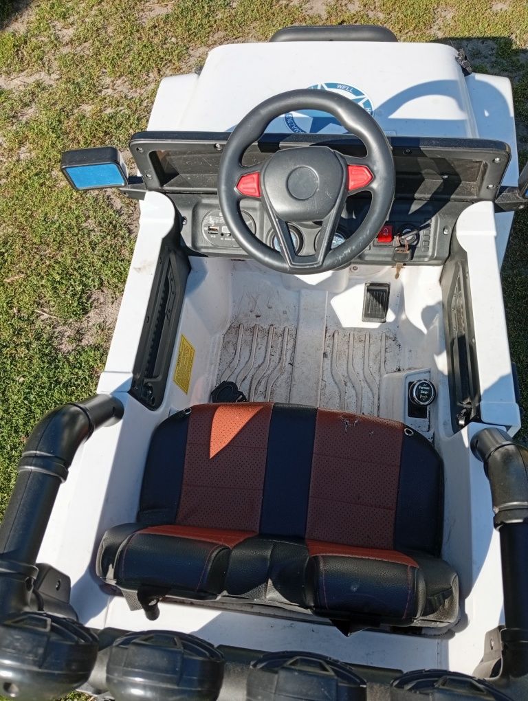 Продам дитяче авто