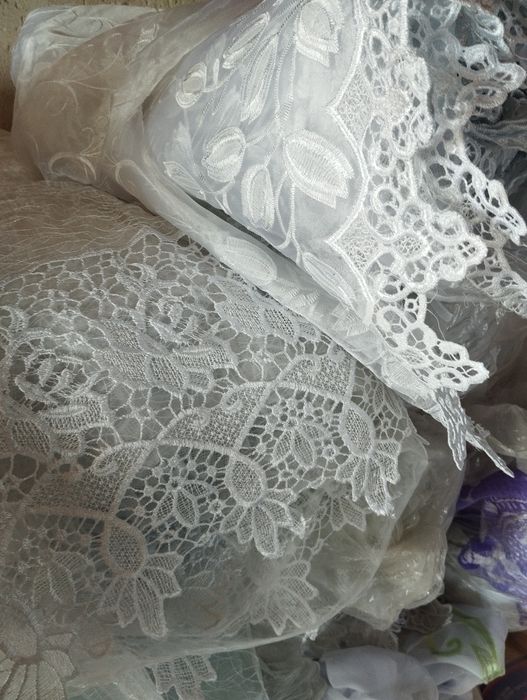 Занавески новые по отличной цене.