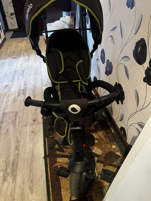 Дитячий велосипед з батьківською ручкою