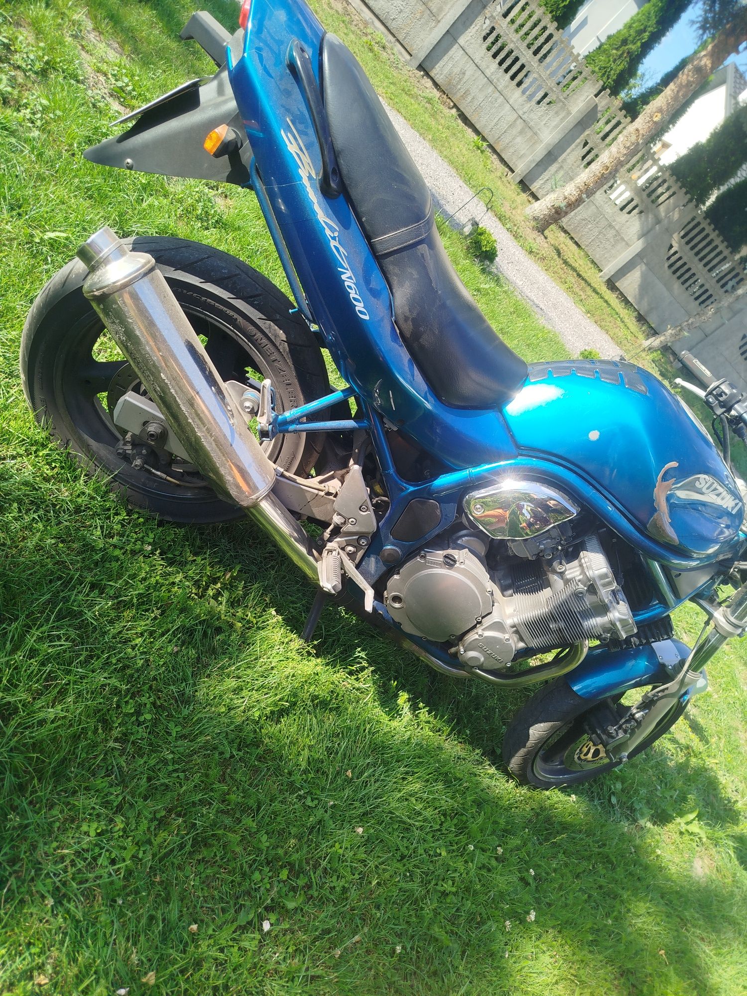 Suzuki Bandit 600