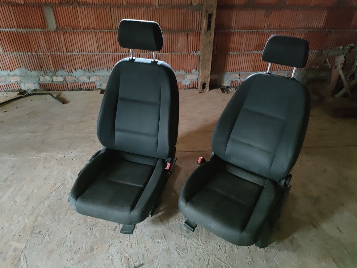 Fotele przednie AUDI A4 B7