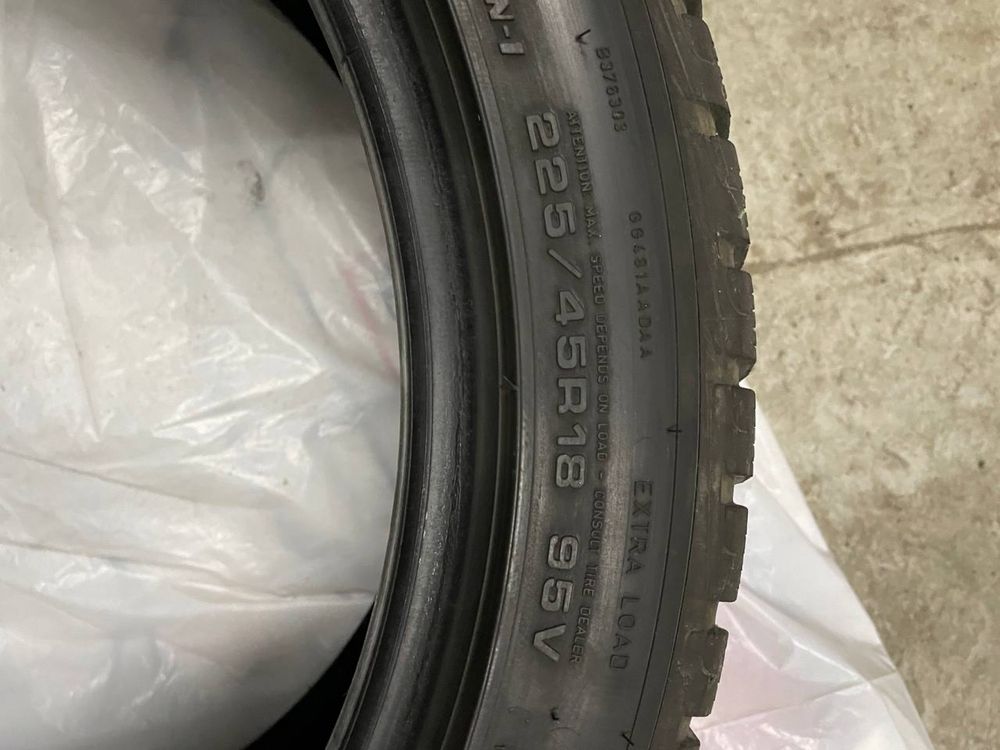 GoodYear UltraGrip Performance (RunFlat) 225/45/18