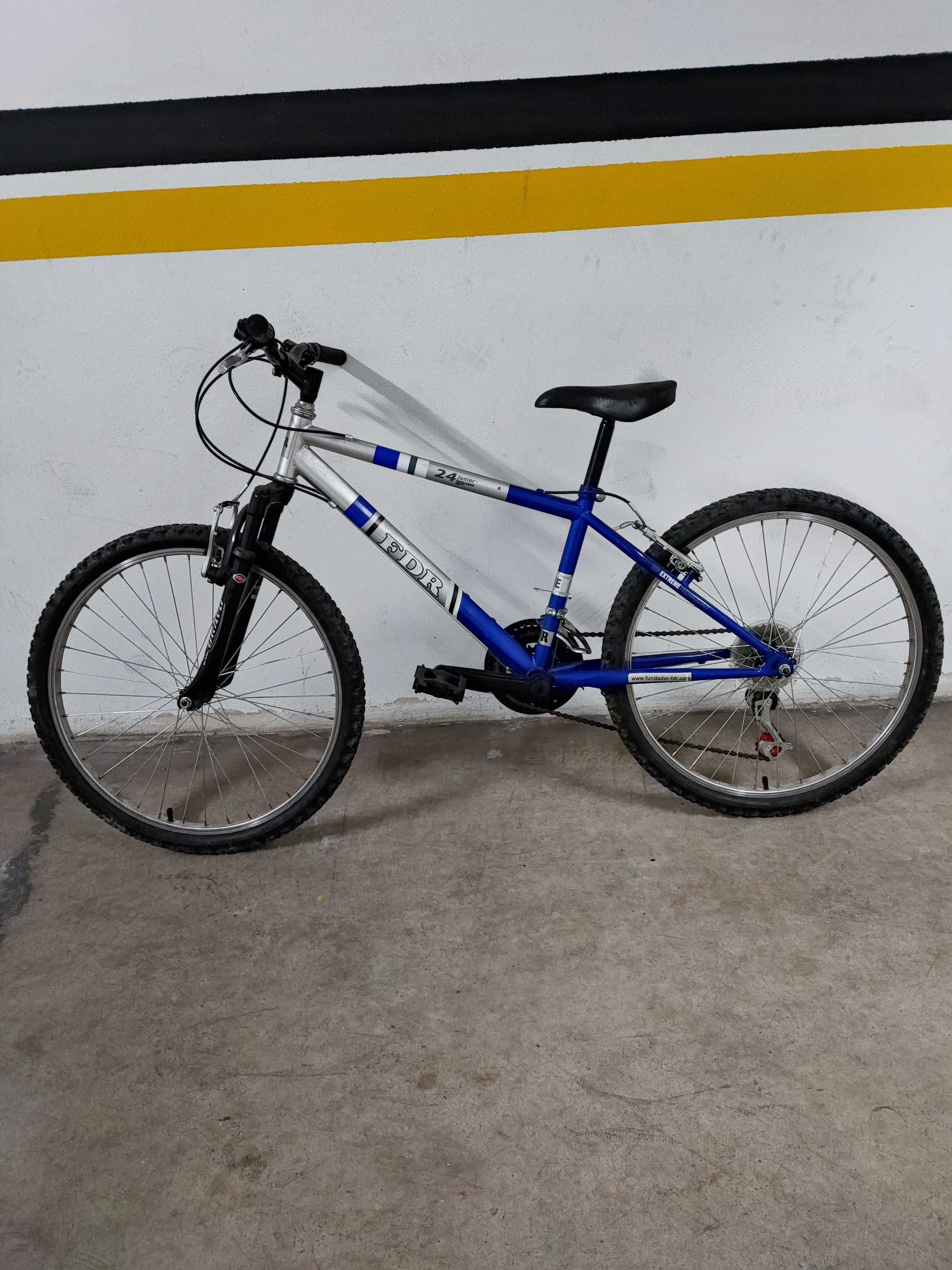 Bicicleta BTT Fundador roda 24