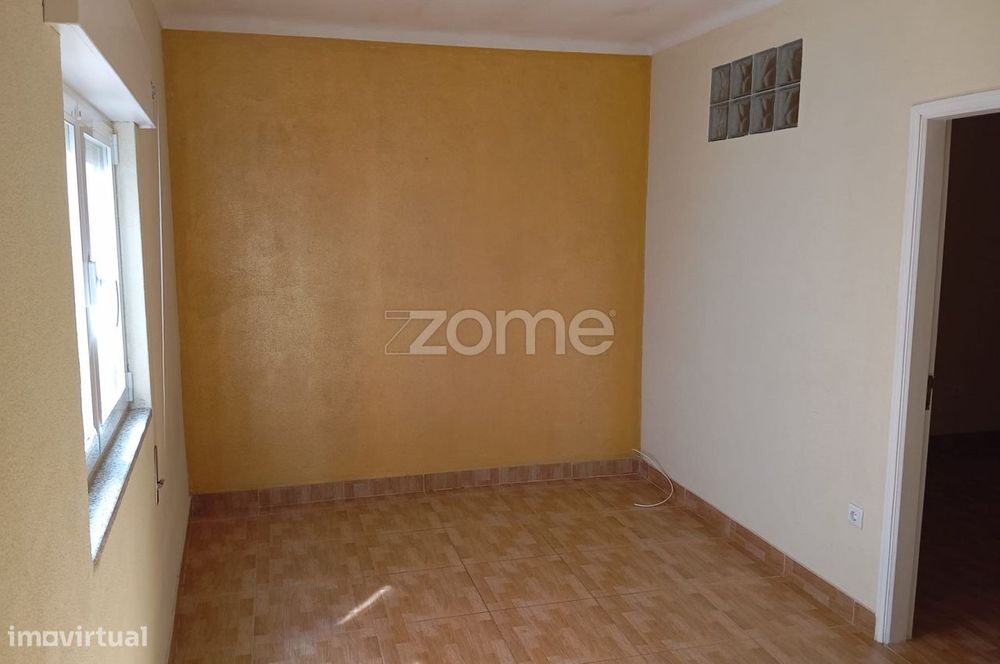 Moradia T2 Reabilitada no centro histórico de Vila Flôr