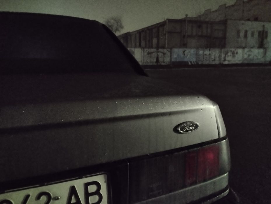 Ford Sierra 2.0 DOHC 1992 ГАЗ/БЕНЗИН