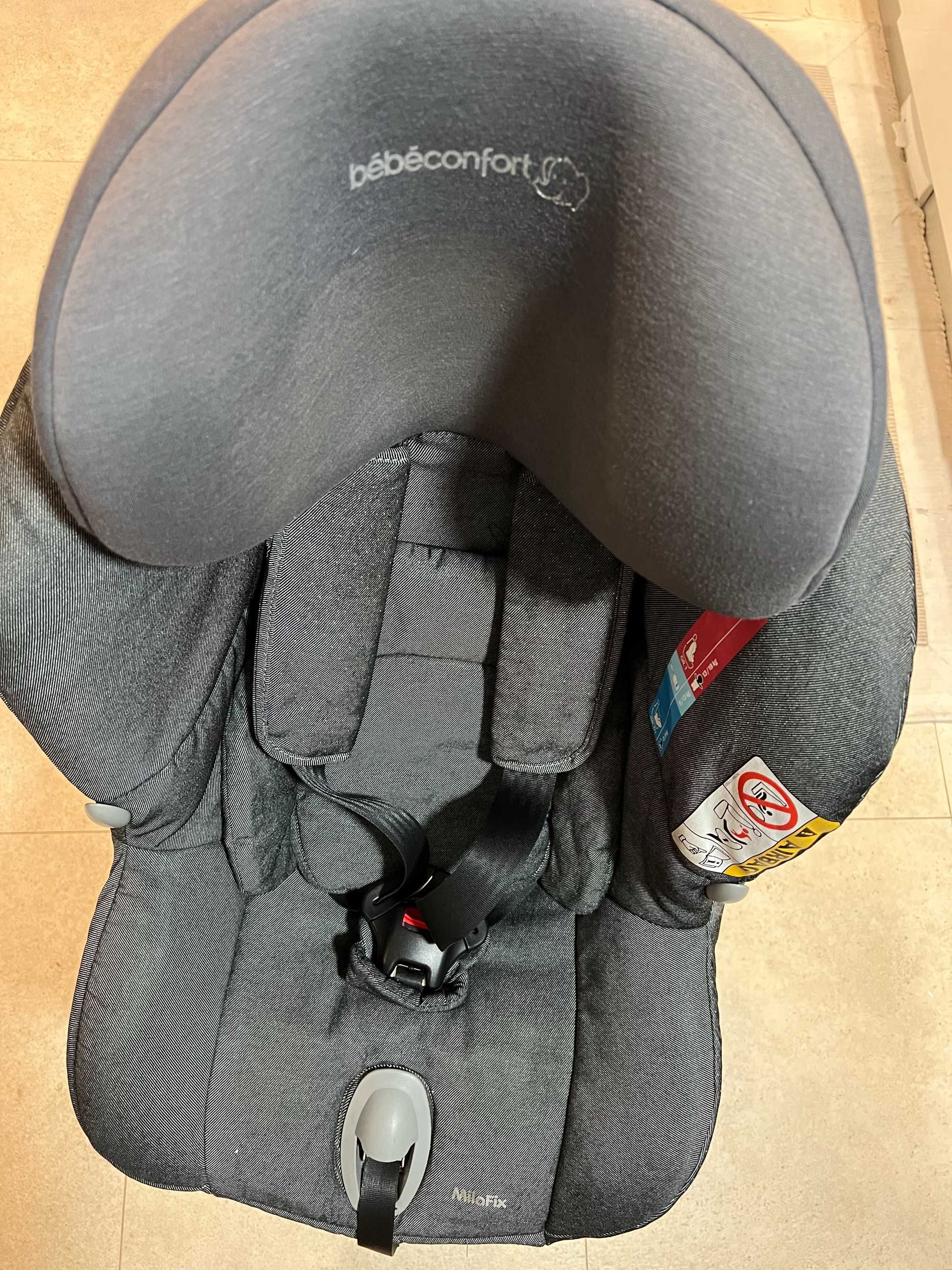 Cadeira Bebé Grupo 0+/1 Bebeconfort/MaxiCosi MiloFix ISofix