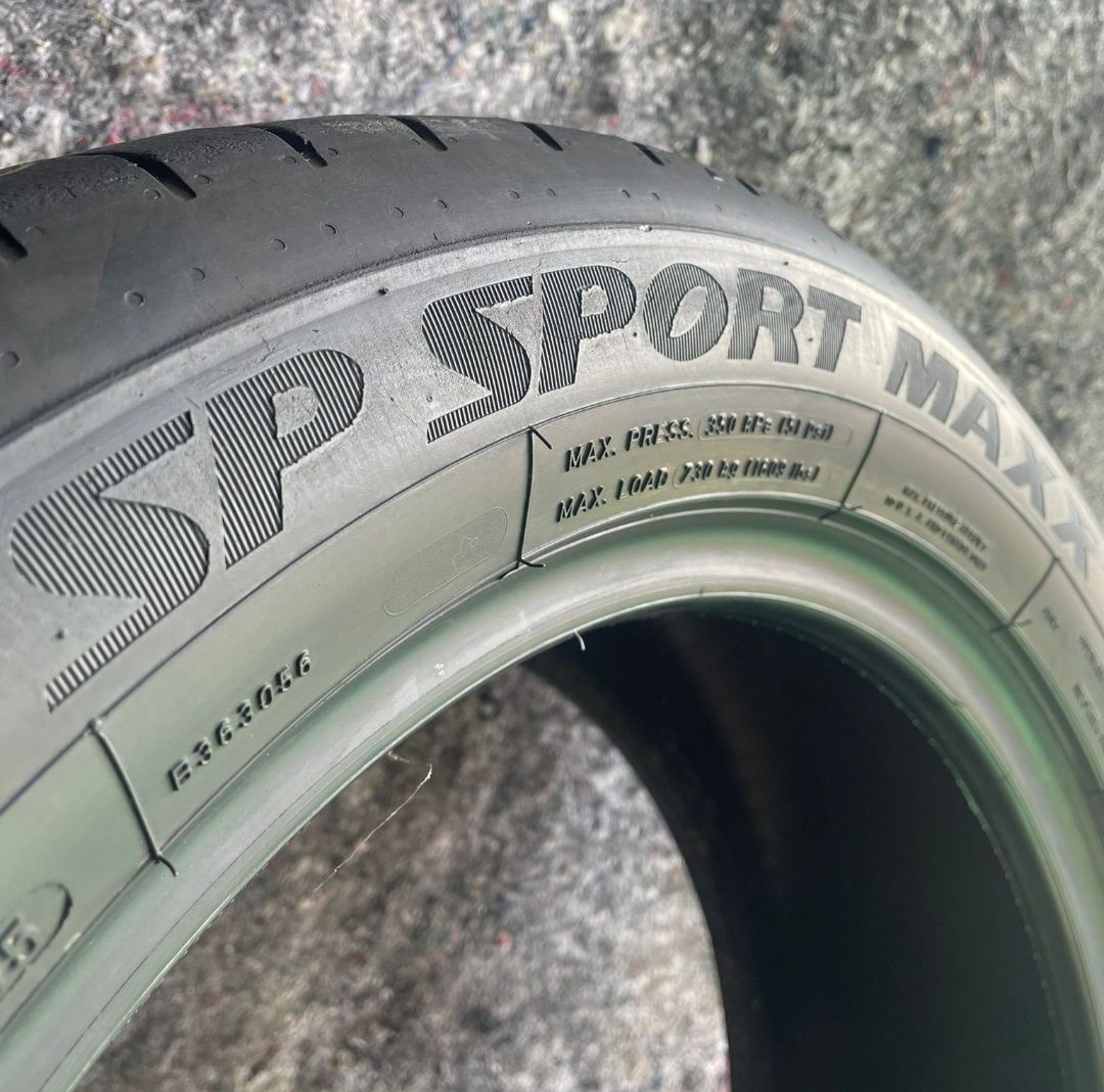 Dunlop 235/50R18 Sp Sport Maxx GT