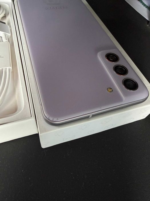 Bundle Samsung S21 fe + watch 6 + buds 2