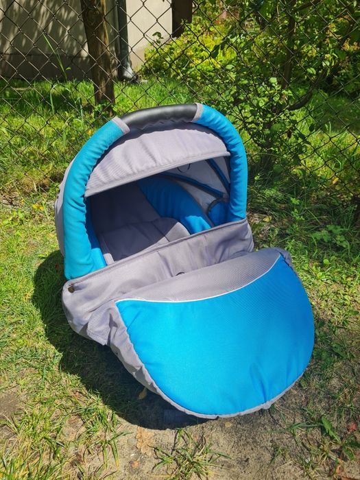 Nosidełko fotelik samochodowy 0-10kg Baby Rossy