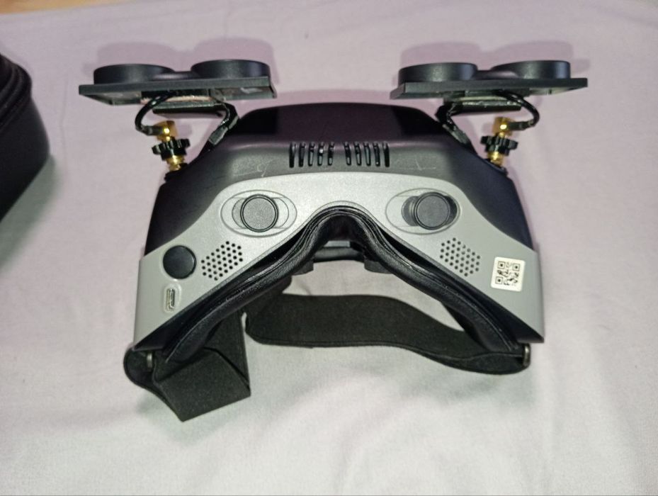 Walksnail Avatar V1 goggles ( Fatshark dominator hd )