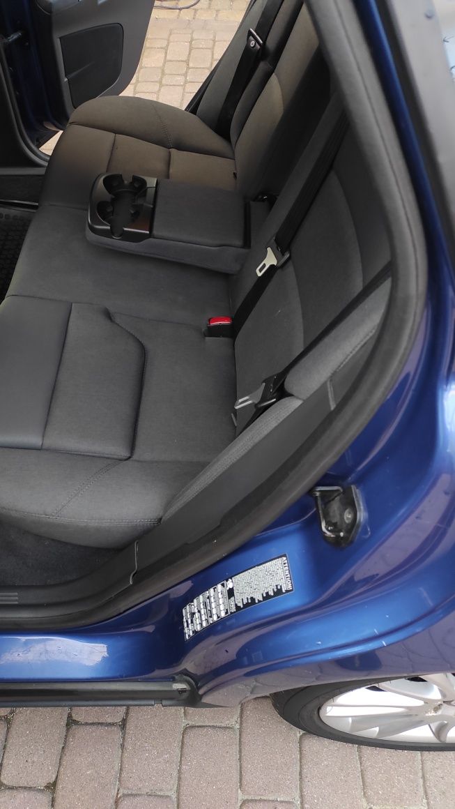 PILNIE SPRZEDAM Piękne Volvo V50 1,6D 2006r w ciągłym użytkowaniu!