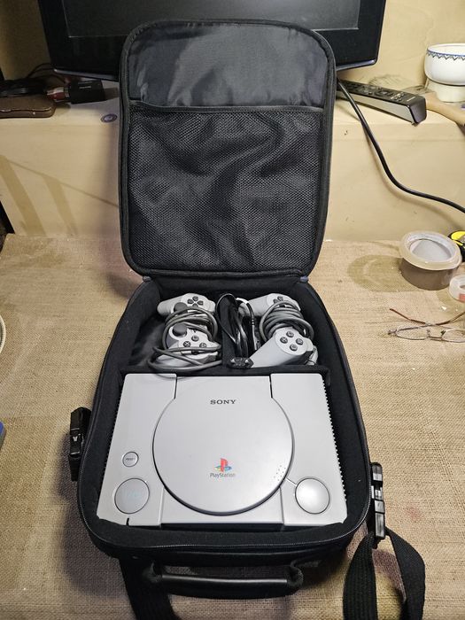 Consola ps1 com mala original