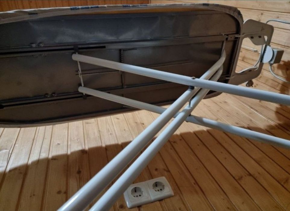 Прасувальна дошка