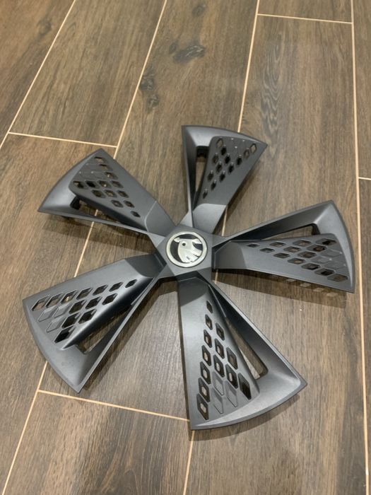 Продам колпаки на Skoda