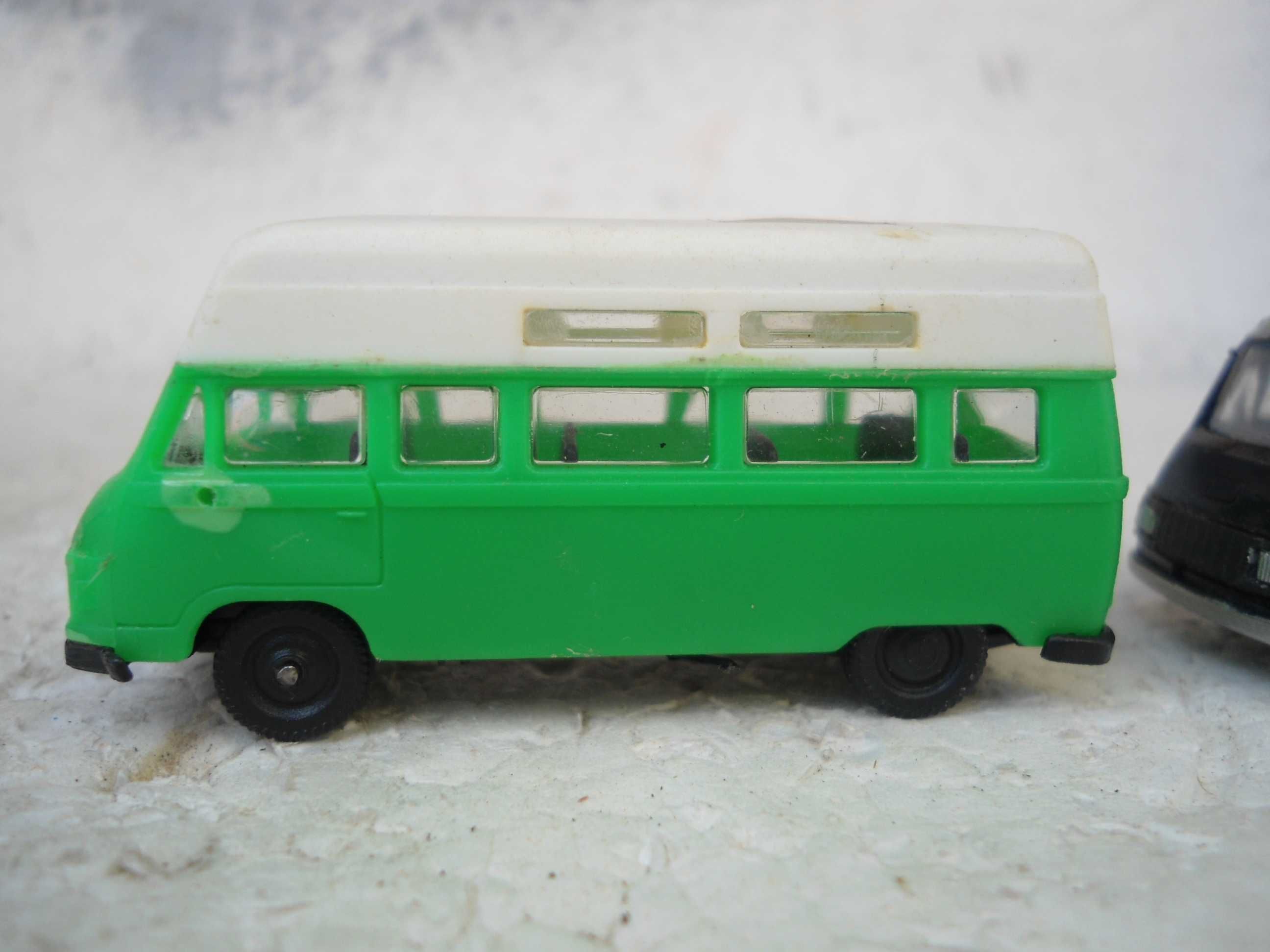 1:87 Lote de 4 carros Herpa e outras