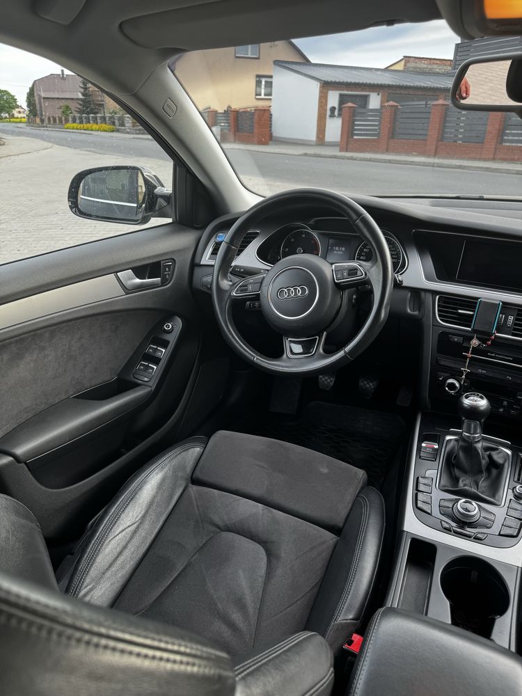 Audi a4 b8 2.0 tdi 177km swietny stan