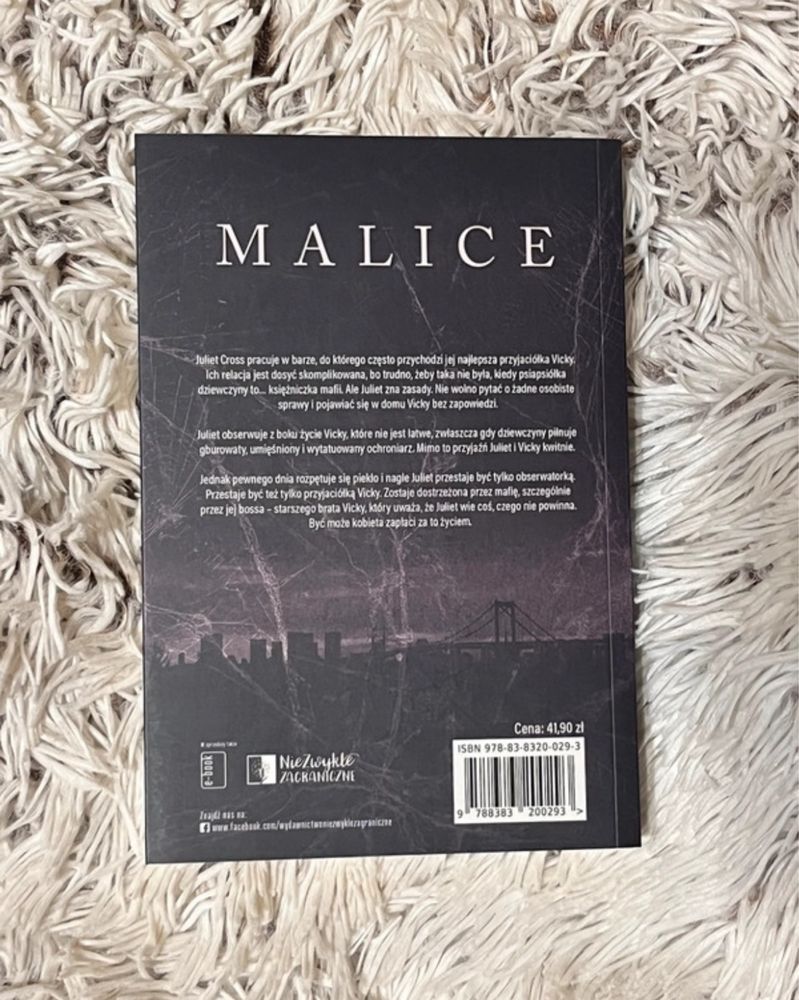 Malice - romans/literatura erotyczna