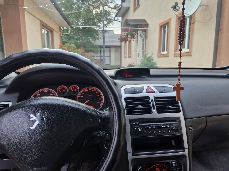 Продам хороший робочий автомобіль
