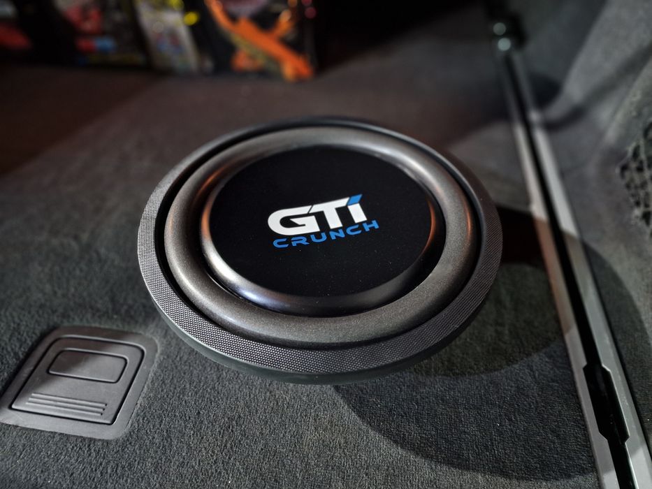 Skrzynia basowa subwoofer tuba Głośnik 30 cm Crunch GTI 12 Moc 300 Rms
