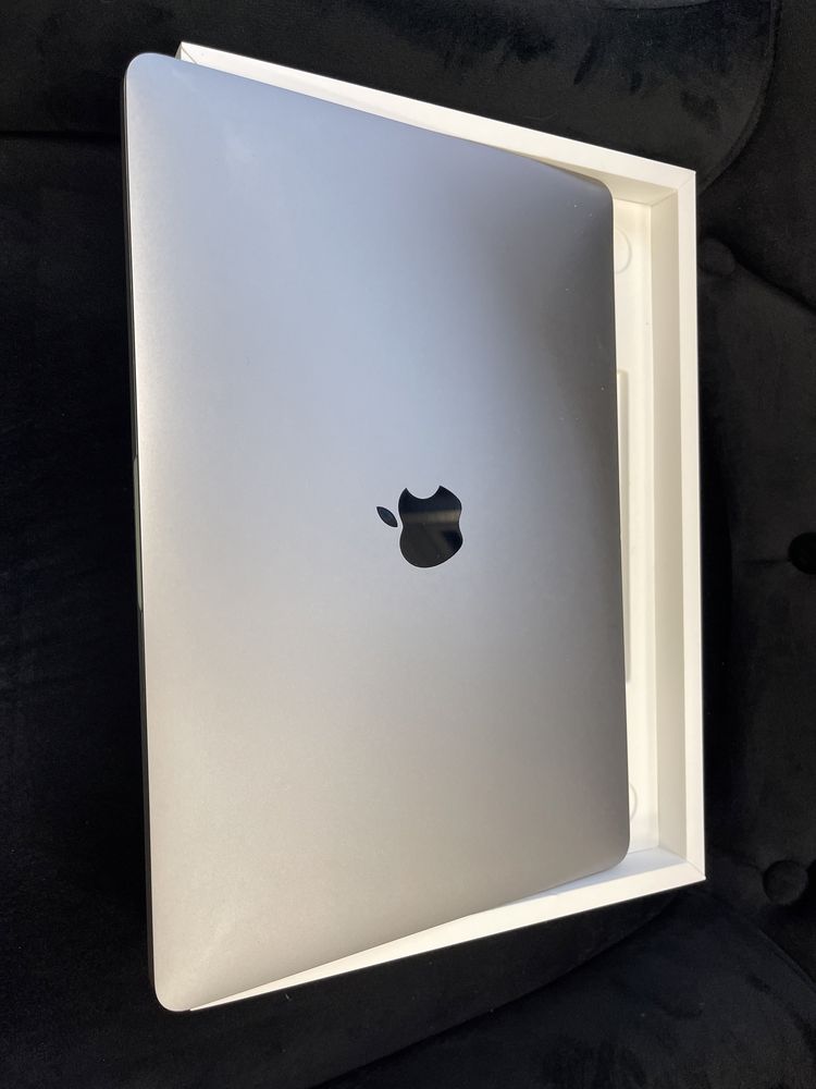 Apple MacBook Pro 13-inch M1 2020r. 16GB RAM