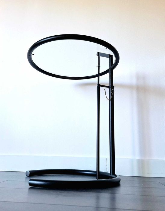 Mesa de apoio / lateral vintage By Eileen Gray. Vintage Side Table