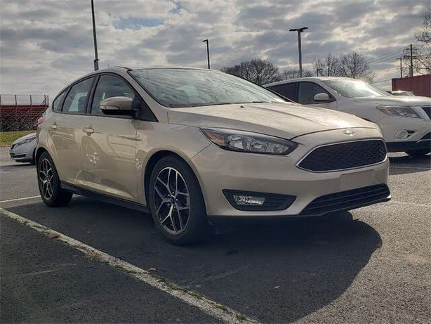 2018 Ford Focus SEL Hatchback 2.0
