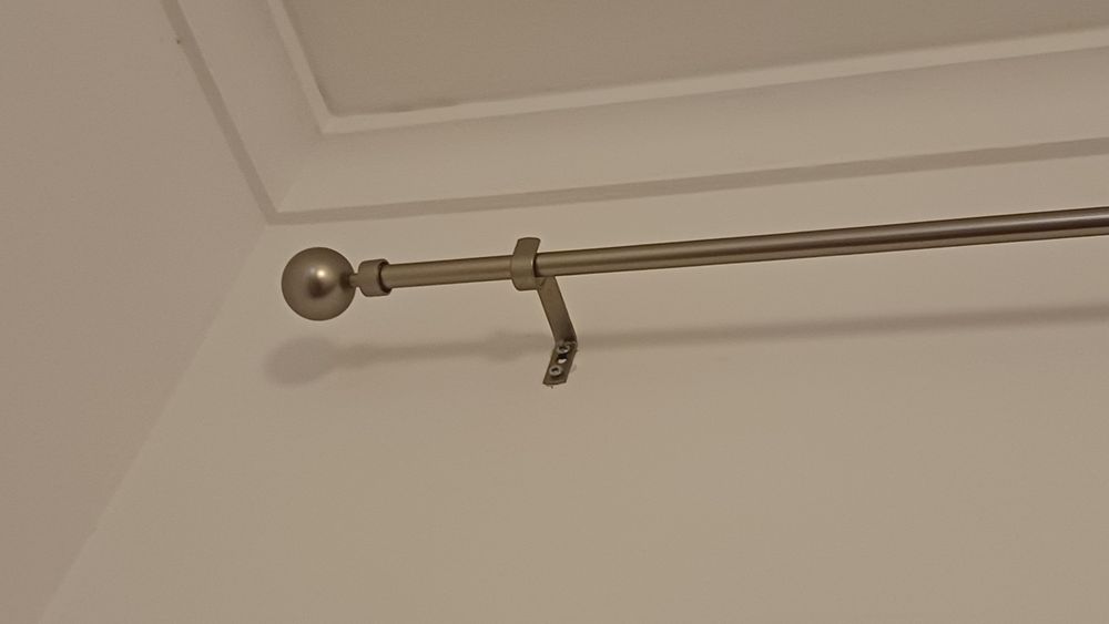 Varão para cortinados