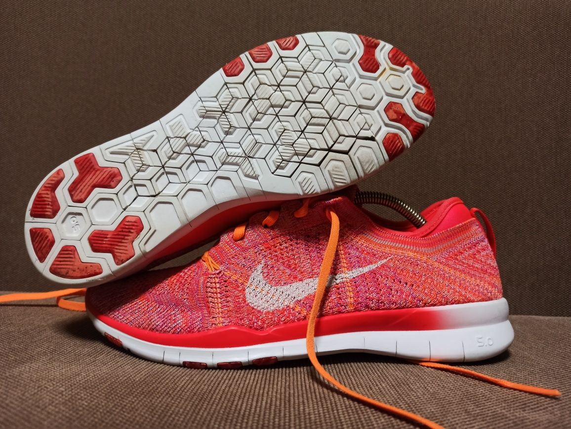 Кросівки Nike Free Flyknit р.38,5