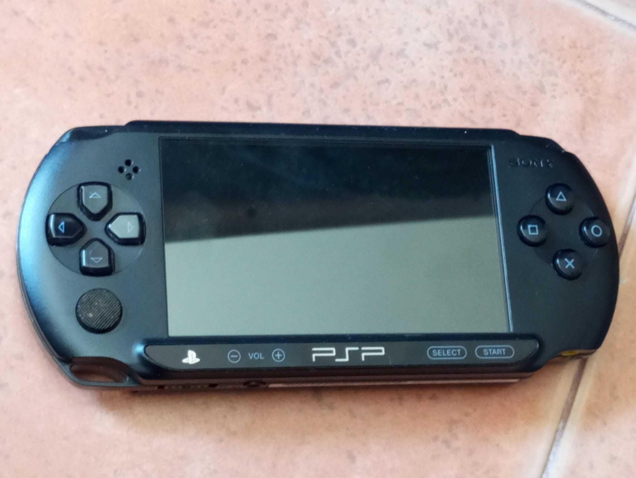 Consola PSP como nova com bolsa e carregador + 2 Jogos