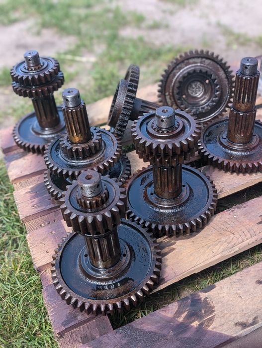 Вторинний вал КПП МТЗ 82 Радіатор Мтз 1523.1221 ТРОПІК д260 Радиатор