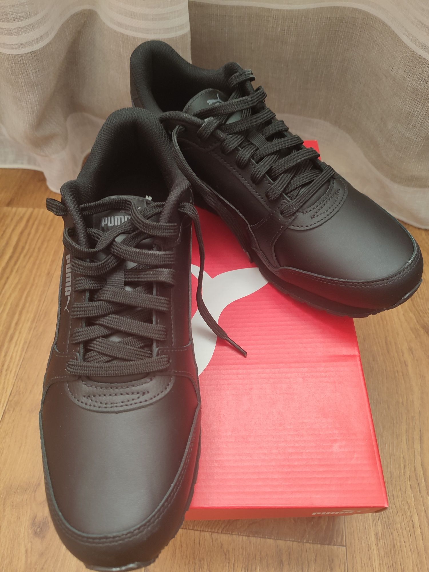 Нові кросівки Puma ST Runner v3 L 44 р. 28,5 см
